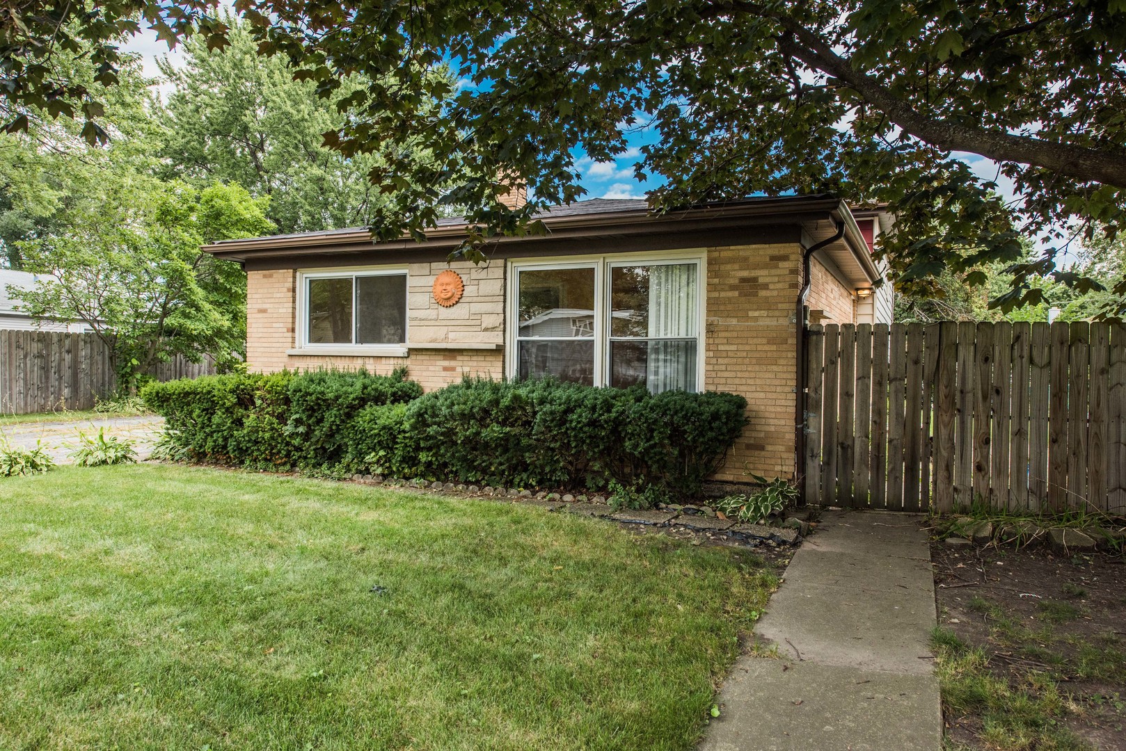 5 Highview Avenue Addison, IL 60101 - Photo 2 of 30