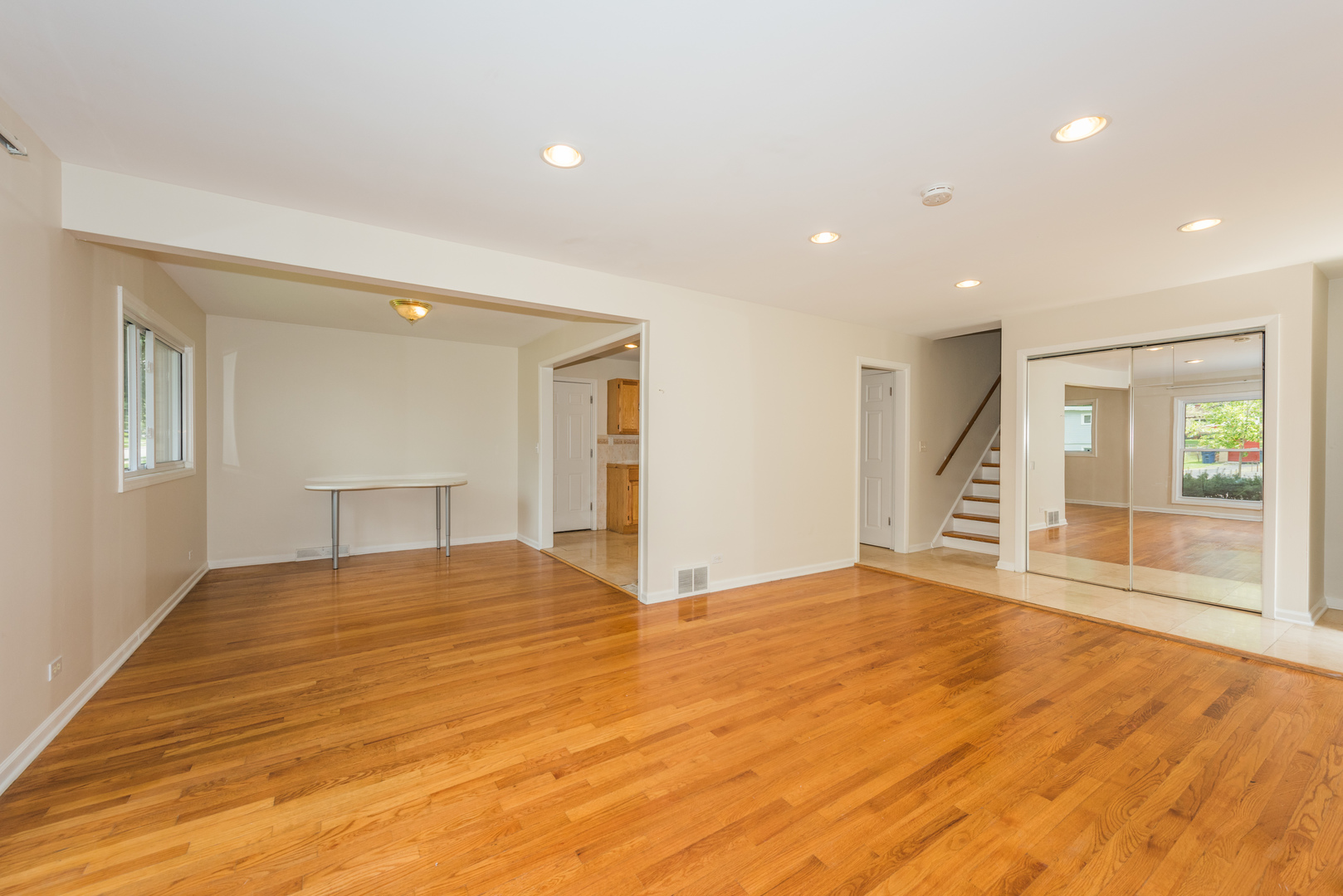 5 Highview Avenue Addison, IL 60101 - Photo 10 of 30