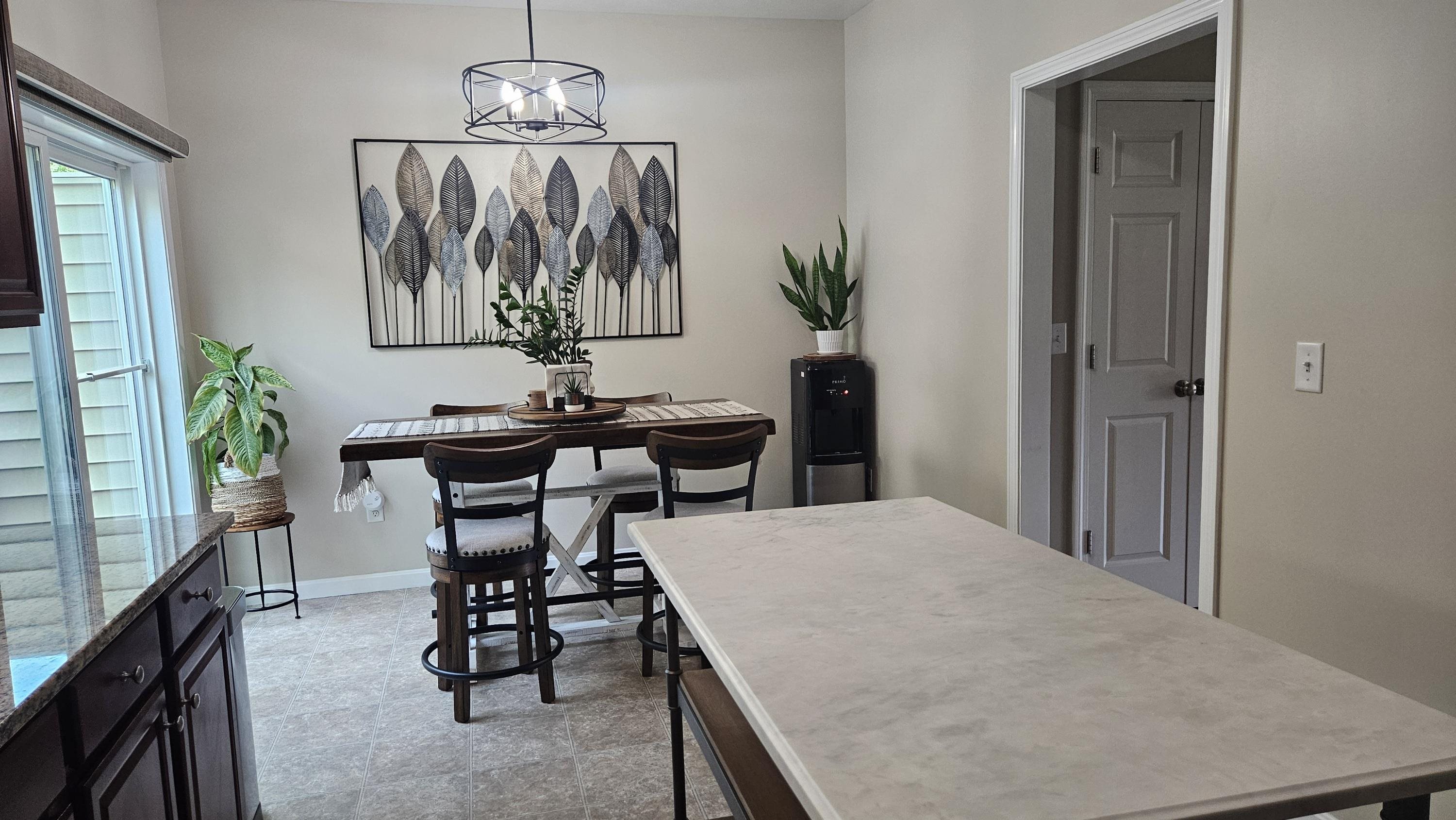 81 North High Street, Unit 17 Derry, NH 03038 - Photo 20 of 23