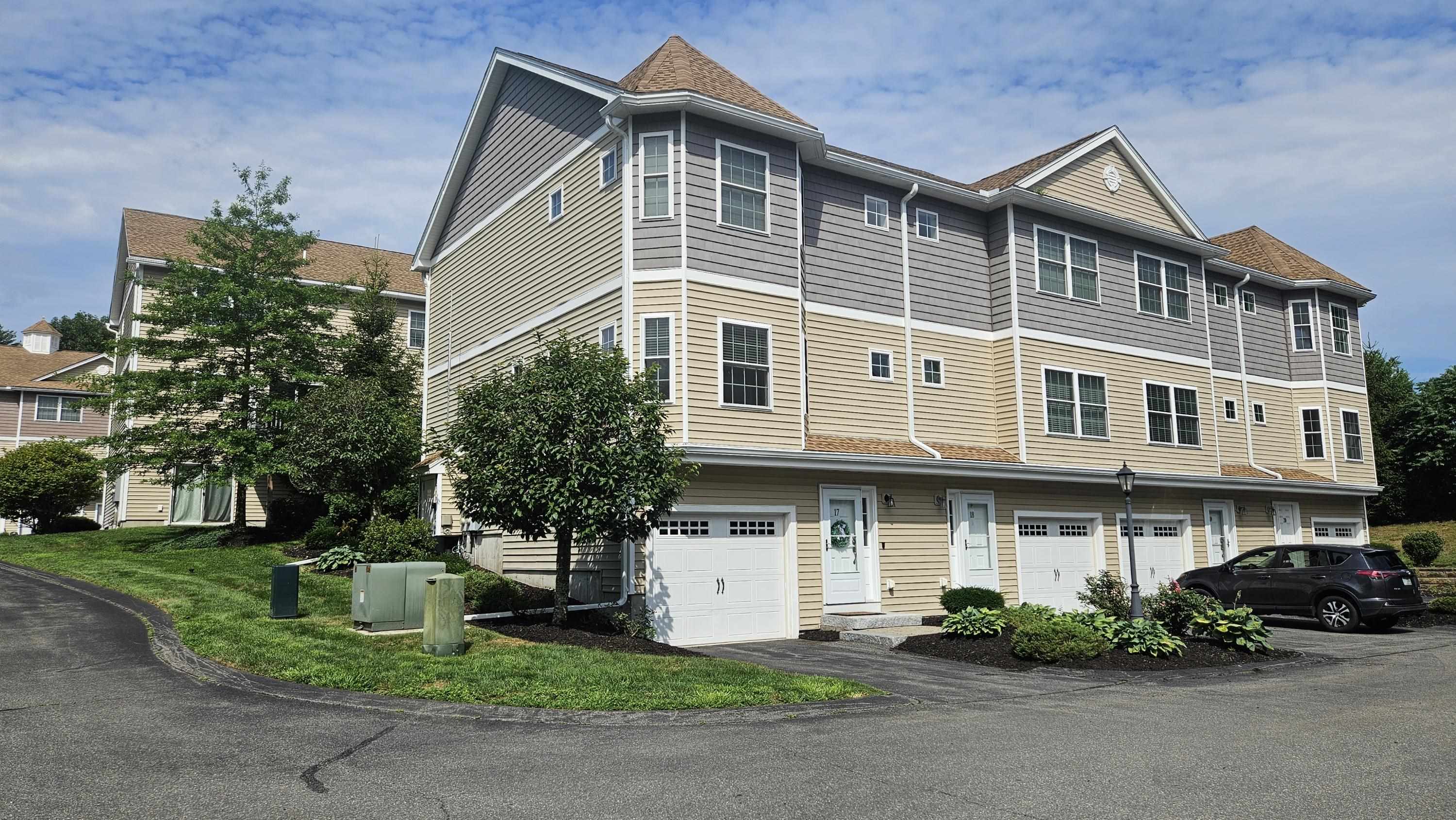 81 North High Street, Unit 17 Derry, NH 03038 - Photo 2 of 23