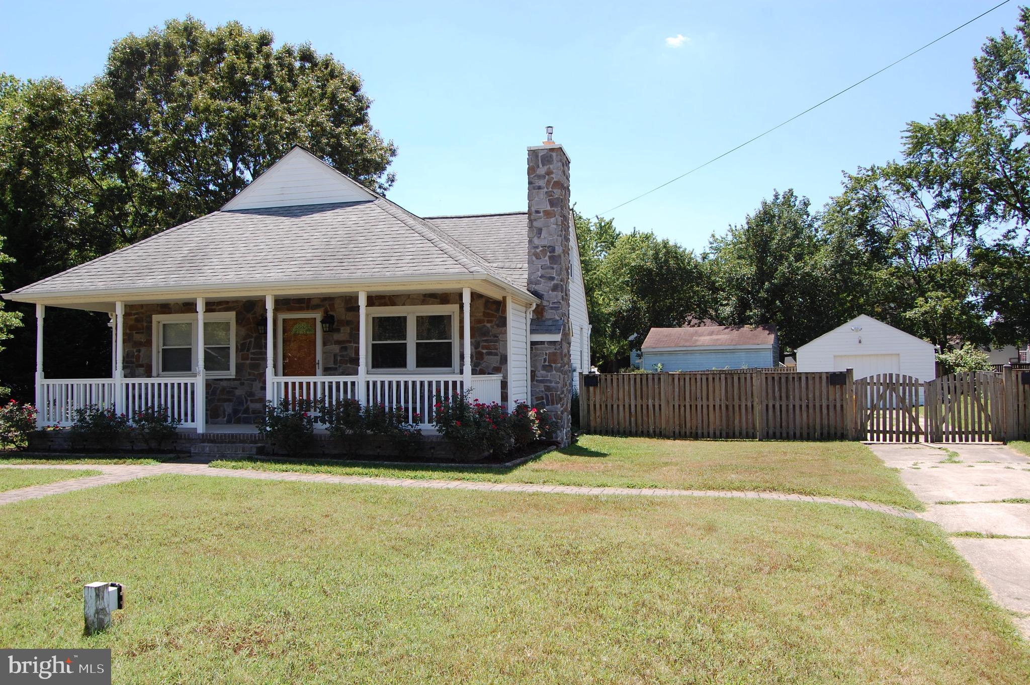 1213 Meadow View Road Pasadena, MD 21122 - Photo 1 of 19 Main Exterior Front