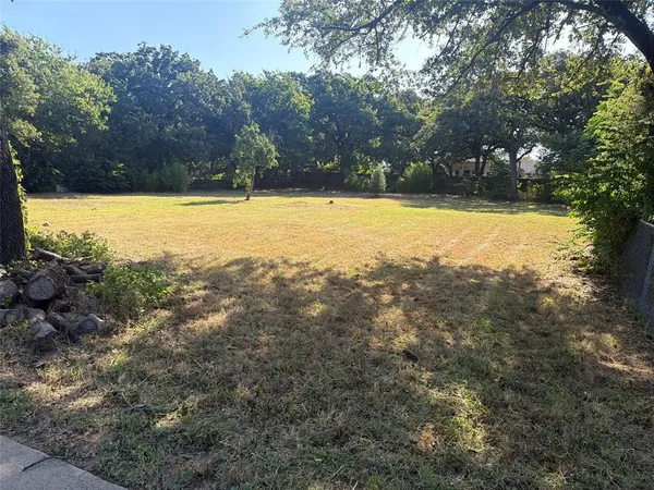 $135,000 | 6027 Guilford Street, Forest Hill, TX 76119
