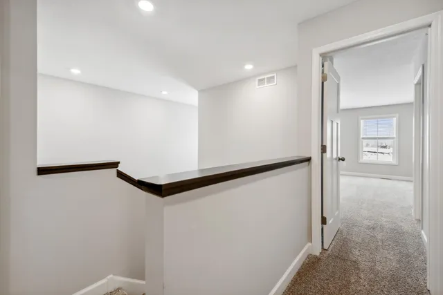 $2,895 | 9448 4th Street North, Lake Elmo, MN 55042