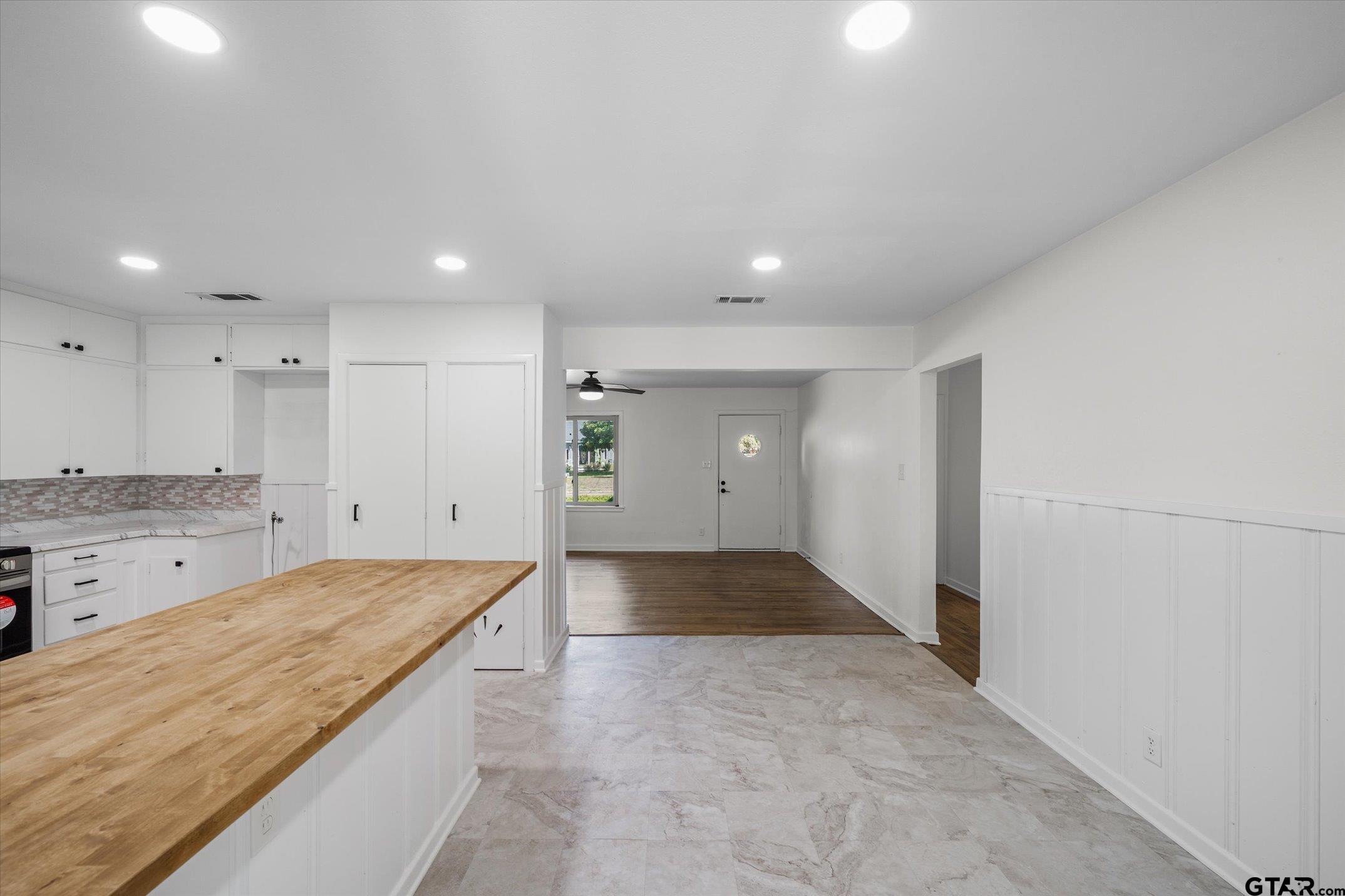 252 East Main Street Van, TX 75790 - Photo 12 of 14
