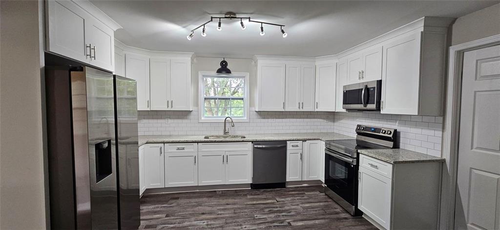 49 Cannon Farm Road Oxford, GA 30054 - Photo 2 of 38