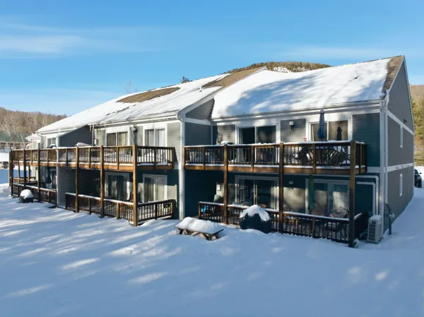 $559,000 | 5 Whiteoak Lane, Unit 5, Lincoln, NH 03251