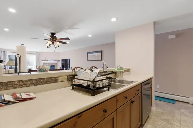 $559,000 | 5 Whiteoak Lane, Unit 5, Lincoln, NH 03251