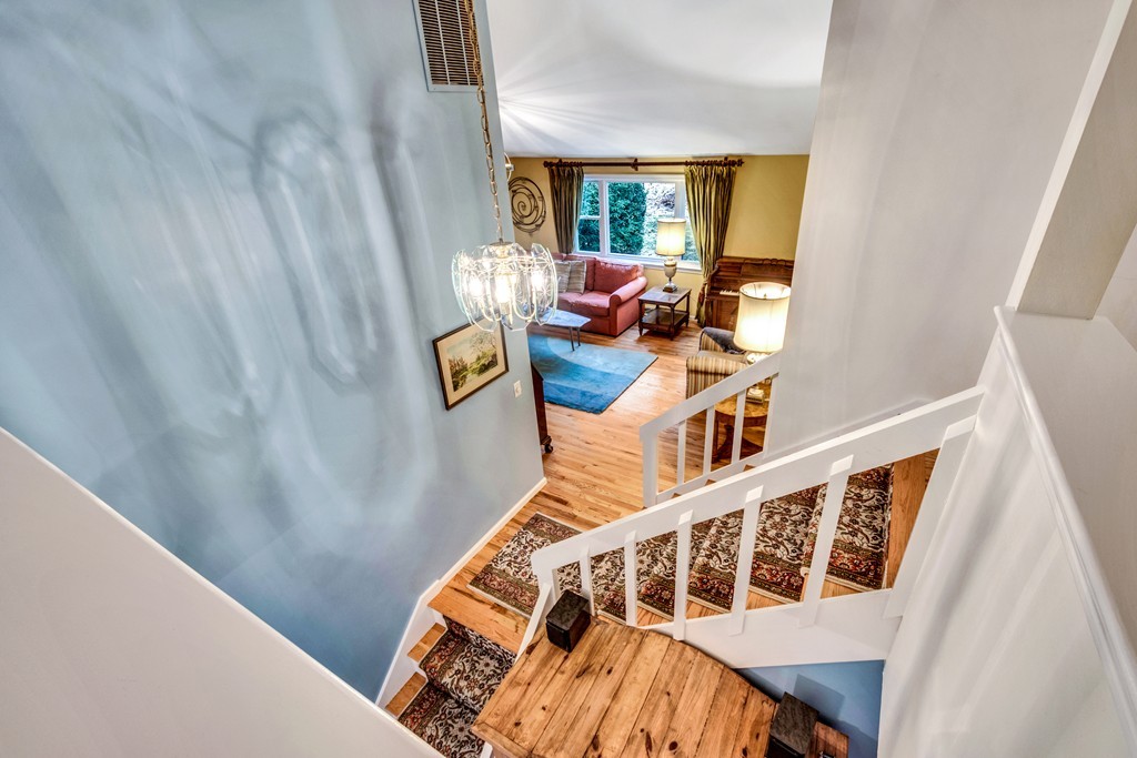 10 Whiting Road Framingham, MA 01701 - Photo 8 of 15