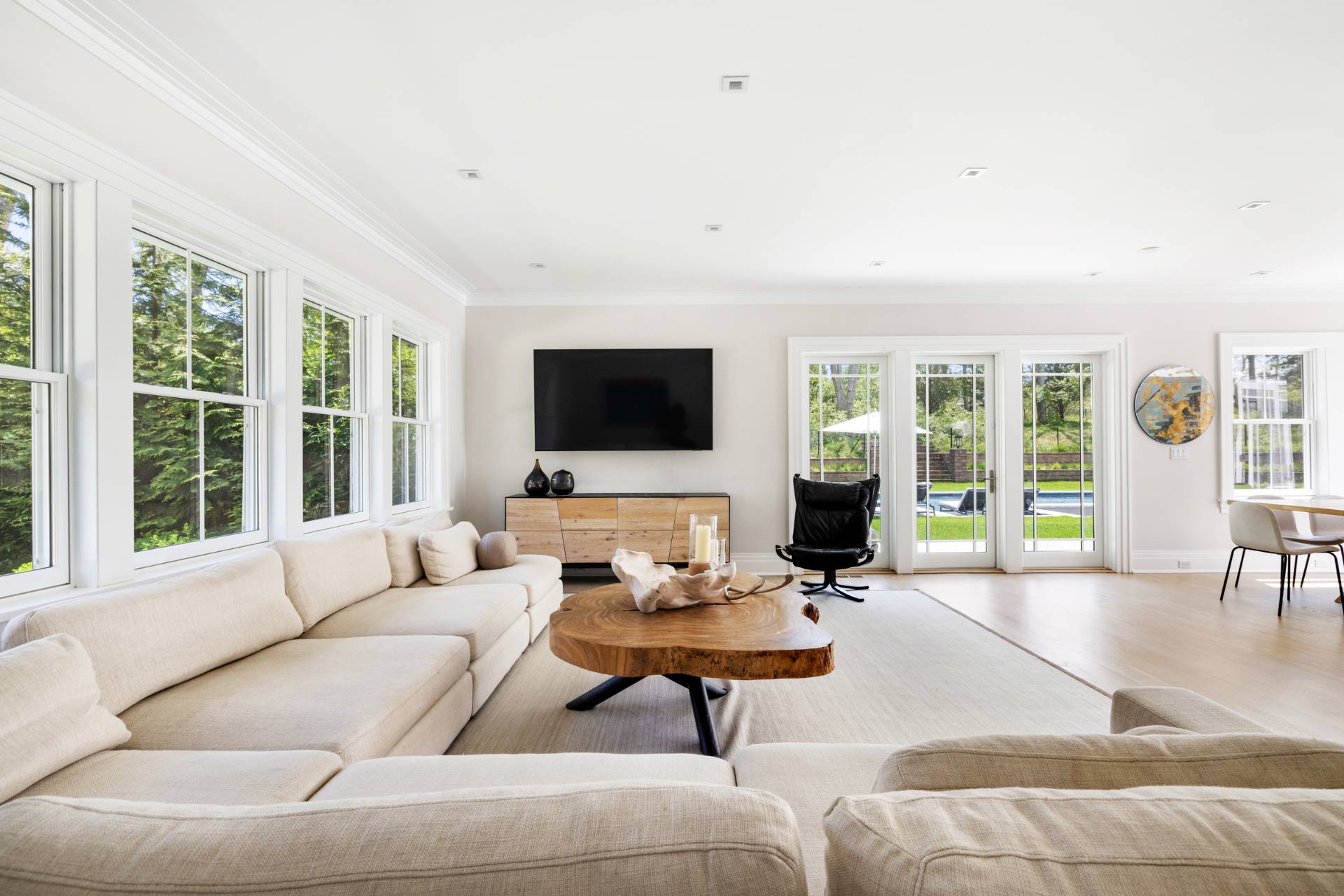 8 Shady Pth Bridgehampton, NY 11963 - Photo 20 of 45