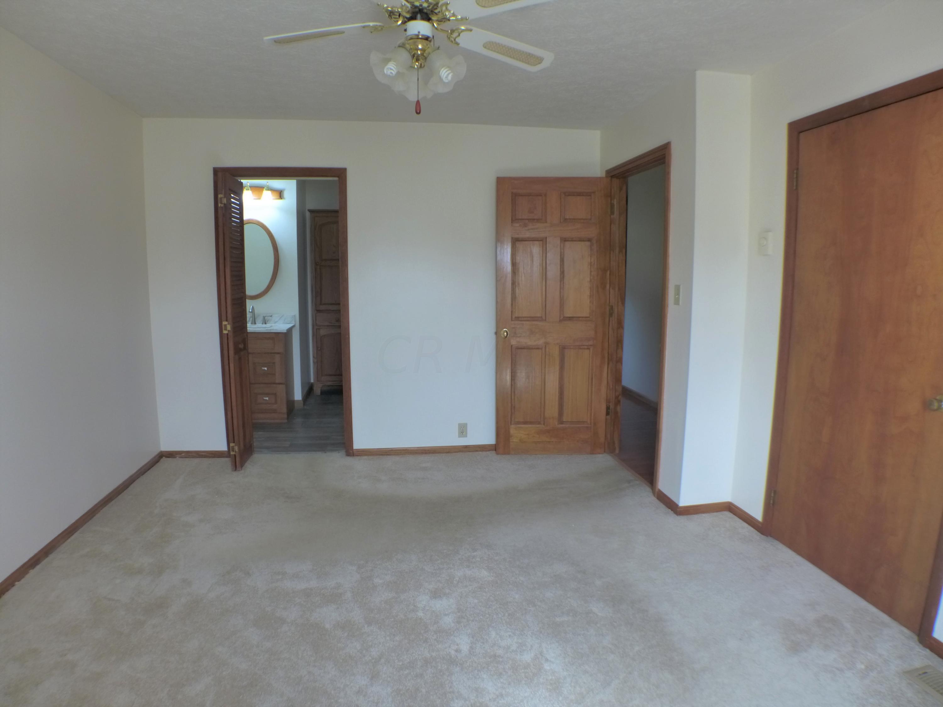 28790 Lake Logan Road Logan, OH 43138 - Photo 24 of 44