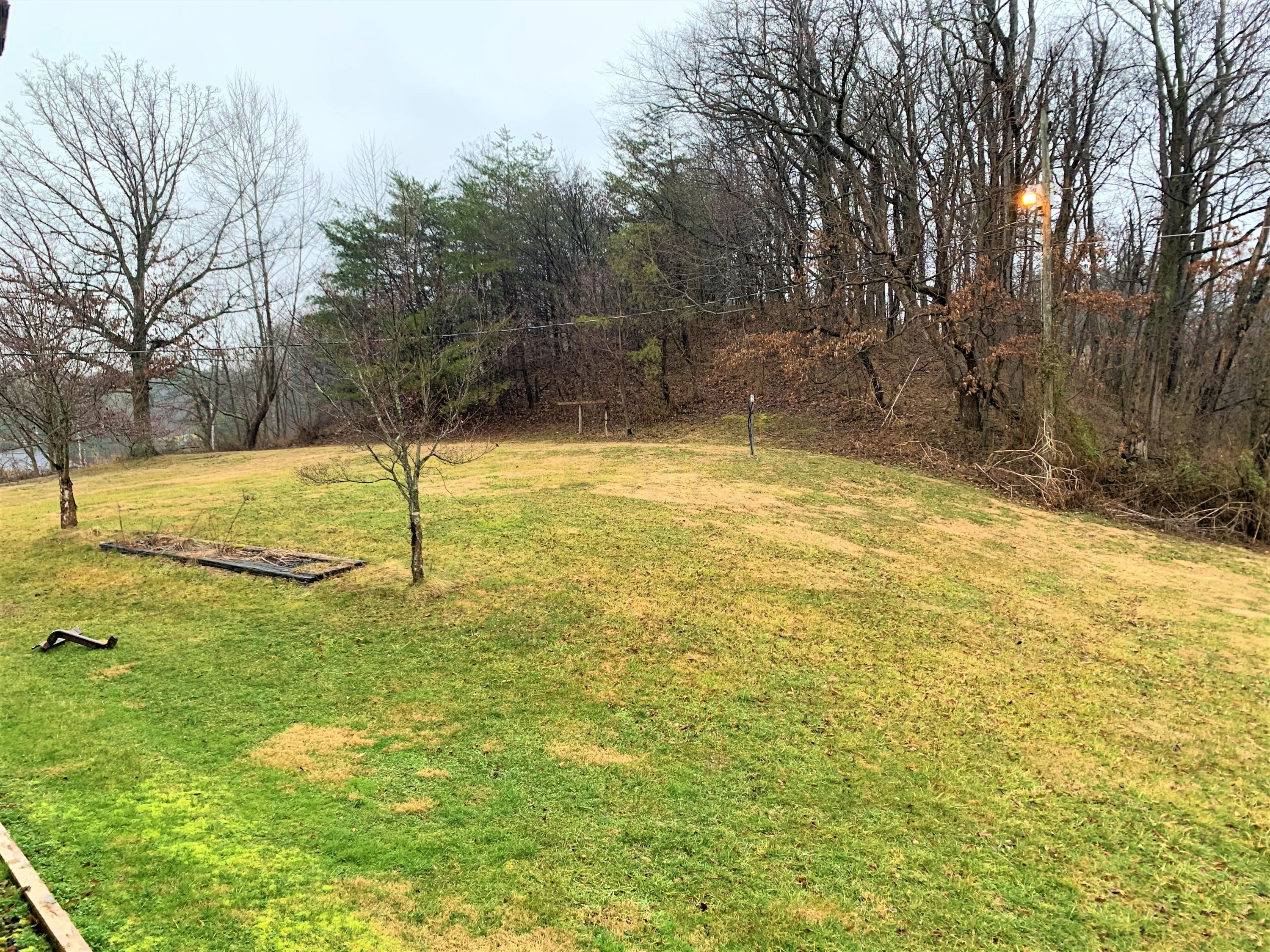 28790 Lake Logan Road Logan, OH 43138 - Photo 6 of 44