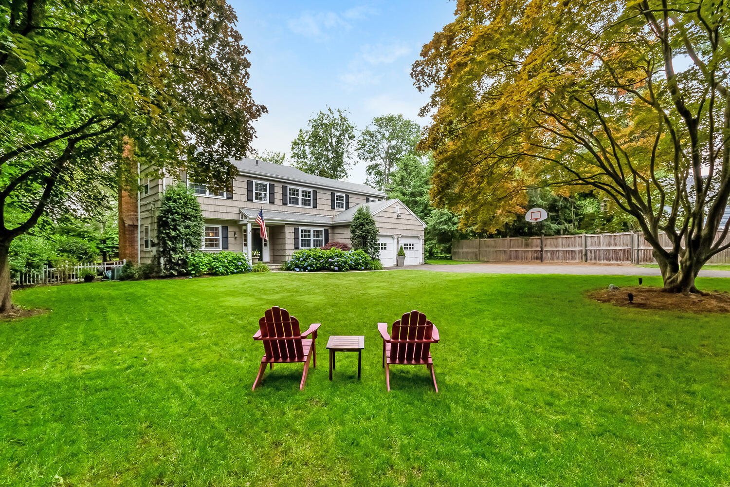 21 Middlesex Road Darien, CT 06820 - Photo 2 of 40 a view of a house with backyard