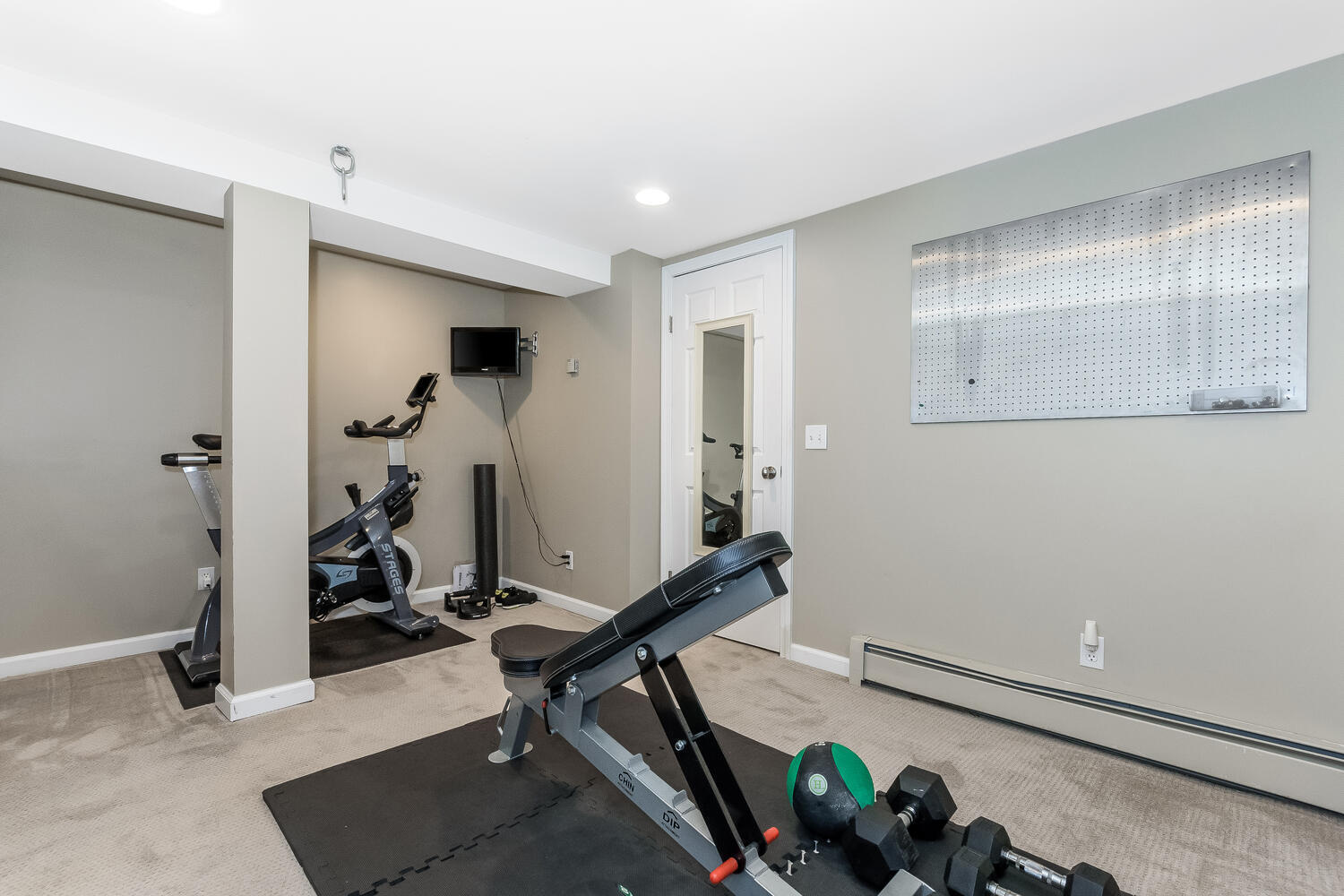 21 Middlesex Road Darien, CT 06820 - Photo 33 of 40 a view of a room with gym equipment