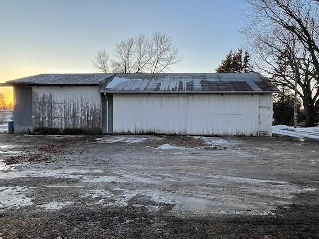 $349,500 | 15246 Old Highway, Waseca, MN 56093