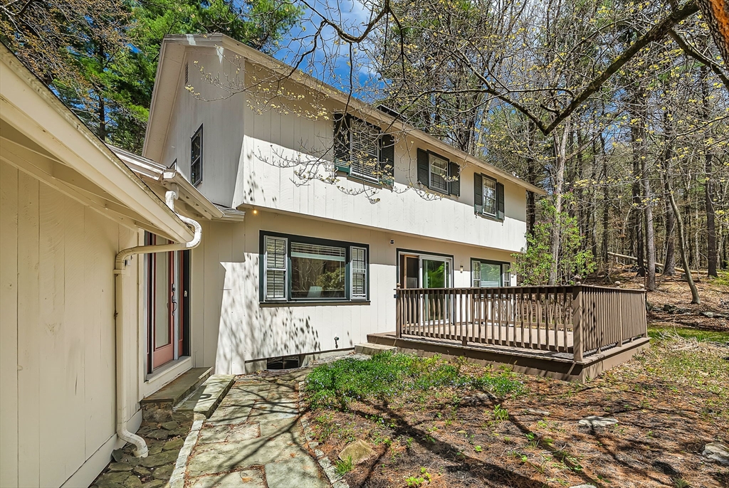 103 Newtown Road Acton, MA 01720 - Photo 3 of 42