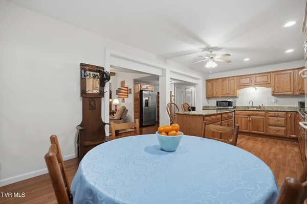 $369,999 | 7209 Hunsucker Road, Norton, VA 24273