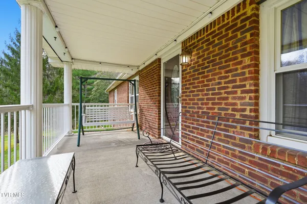 $369,999 | 7209 Hunsucker Road, Norton, VA 24273