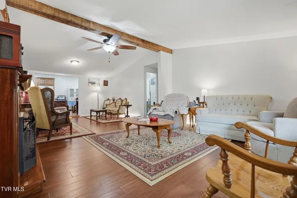 $369,999 | 7209 Hunsucker Road, Norton, VA 24273