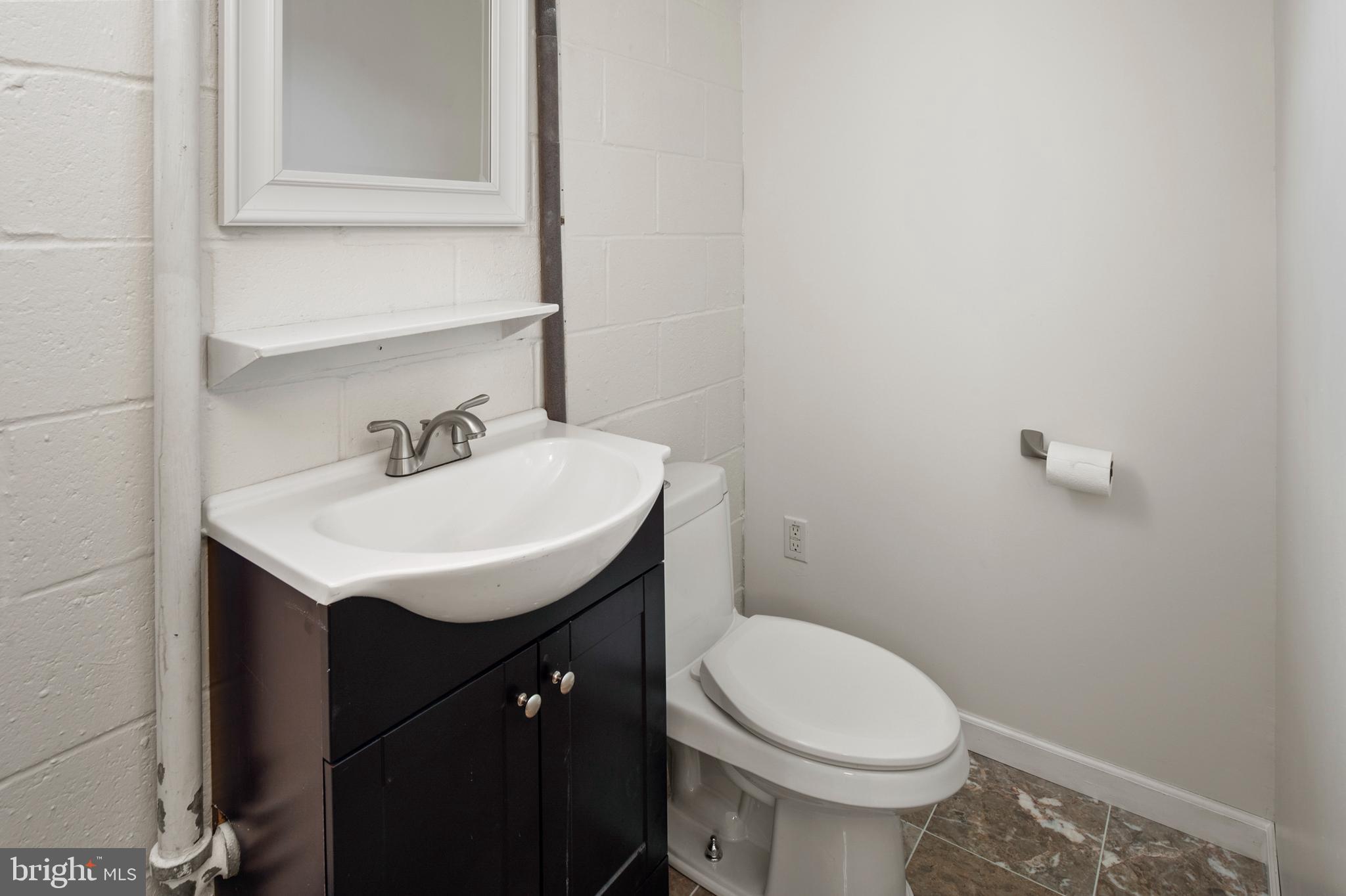 5600 Park Road Brooklyn, MD 21225 - Photo 21 of 30 Remodeled Bathroom