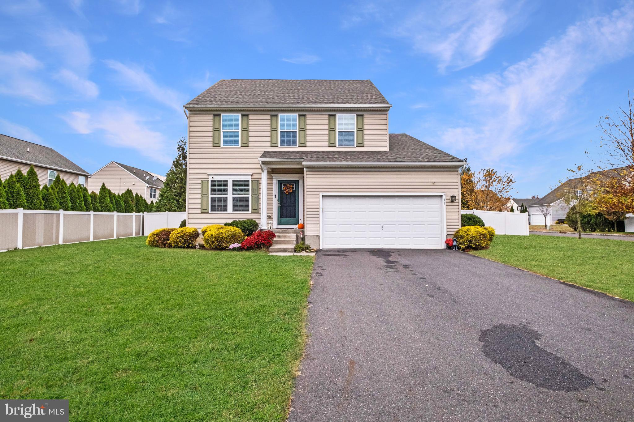 19 Vaughn Way Burlington, NJ 08016 - Photo 3 of 43 a front view of house with yard and green space