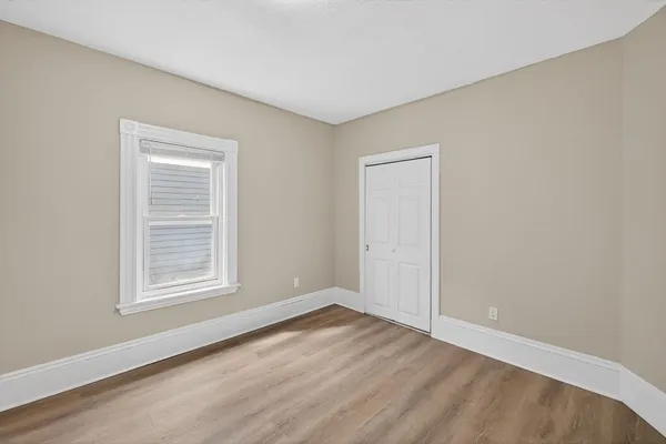 $2,850 | 91 Francis Street, Unit 2, Everett, MA 02149