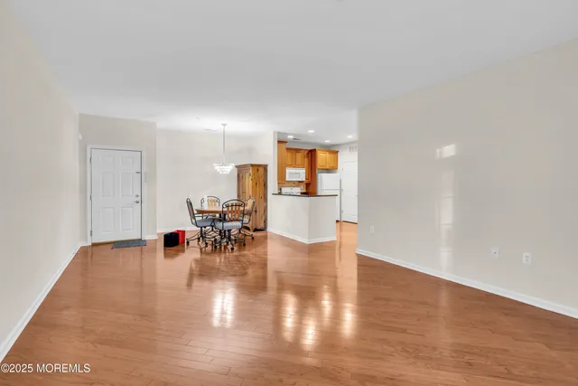 $2,000 | 516 Sophee Lane, Lakewood, NJ 08701