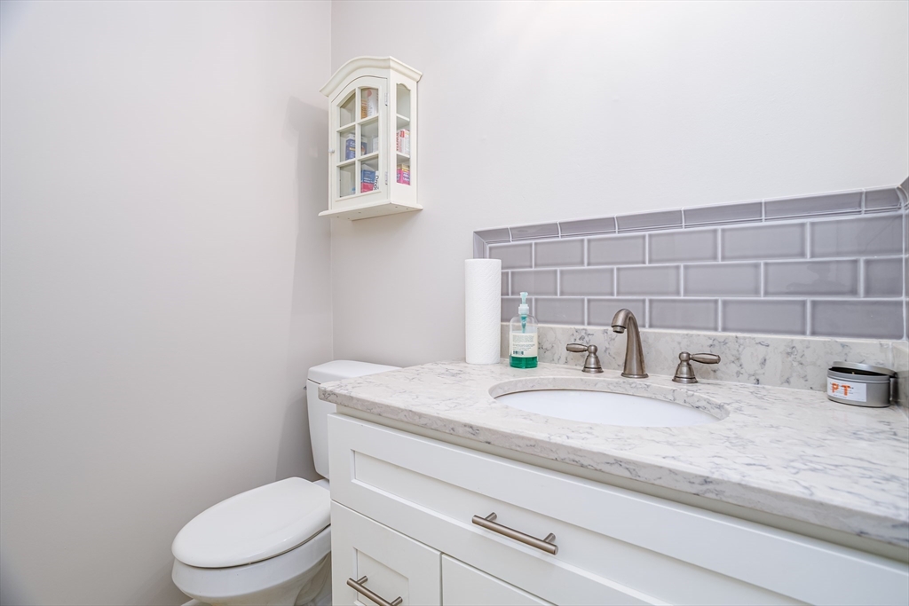 91 Drummer Road, Unit 91 Acton, MA 01720 - Photo 16 of 34 Gallery Image 16