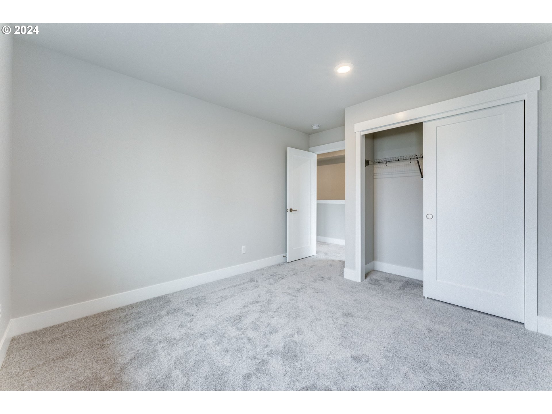 3610 South 44th Avenue Ridgefield, WA 98642 - Photo 21 of 38 a view of an empty room