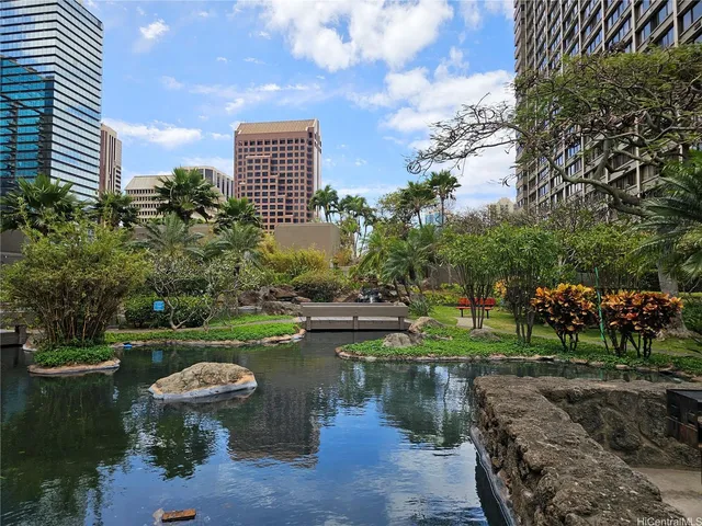 $2,000 | 55 South Kukui Street, Unit D2211, Honolulu, HI 96817