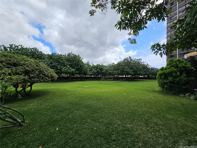 $2,000 | 55 South Kukui Street, Unit D2211, Honolulu, HI 96817