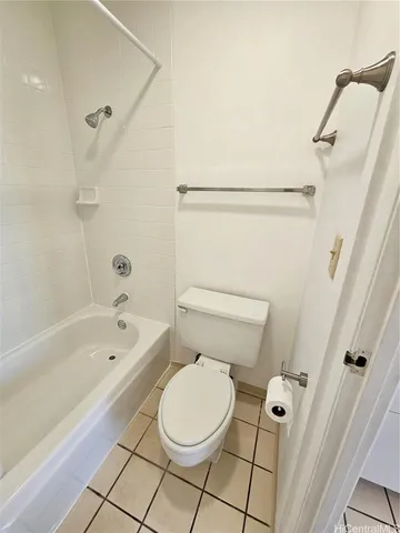 $2,000 | 55 South Kukui Street, Unit D2211, Honolulu, HI 96817