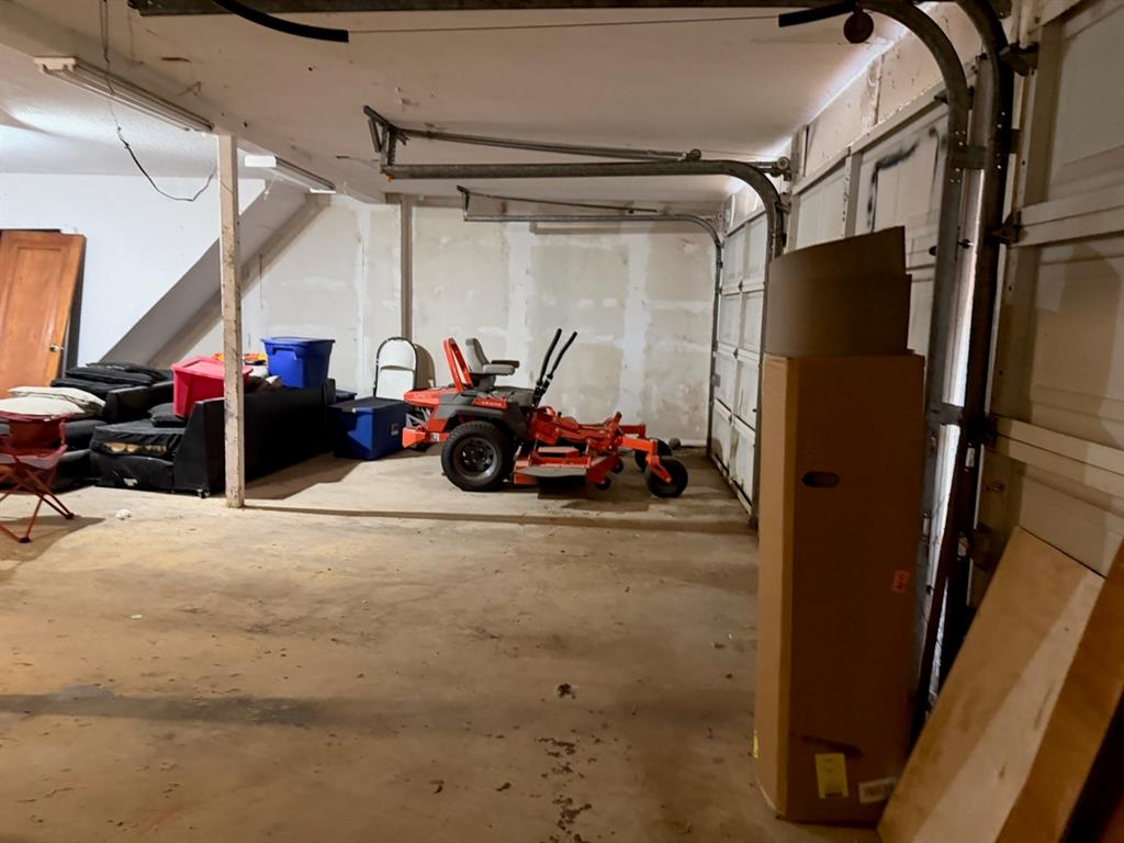 4050 Old Anson Road Abilene, TX 79601 - Photo 36 of 40 a view of a car garage