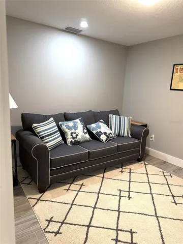 $5,800 | 1 Beach Drive Southeast, Unit 1310, St. Petersburg, FL 33701