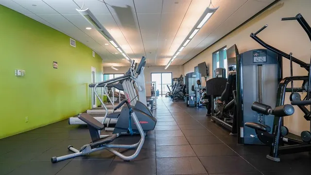 $5,800 | 1 Beach Drive Southeast, Unit 1310, St. Petersburg, FL 33701