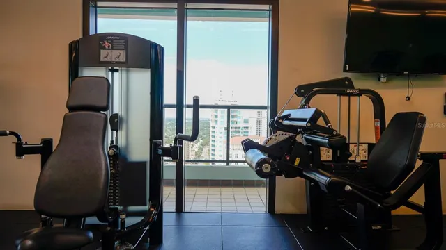 $5,800 | 1 Beach Drive Southeast, Unit 1310, St. Petersburg, FL 33701