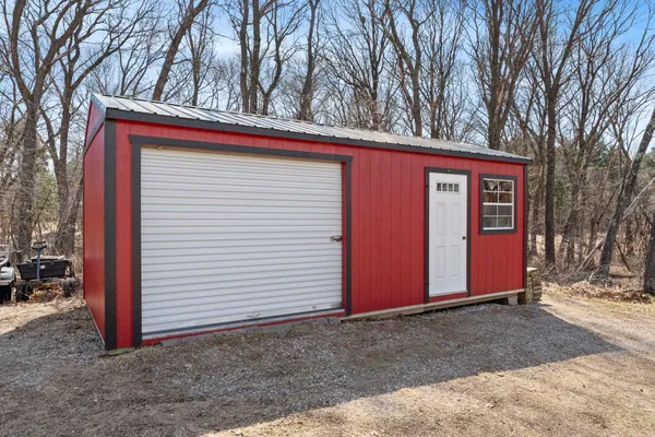 $899,900 | 3010 Tamarack Place South, Cambridge, MN 55008