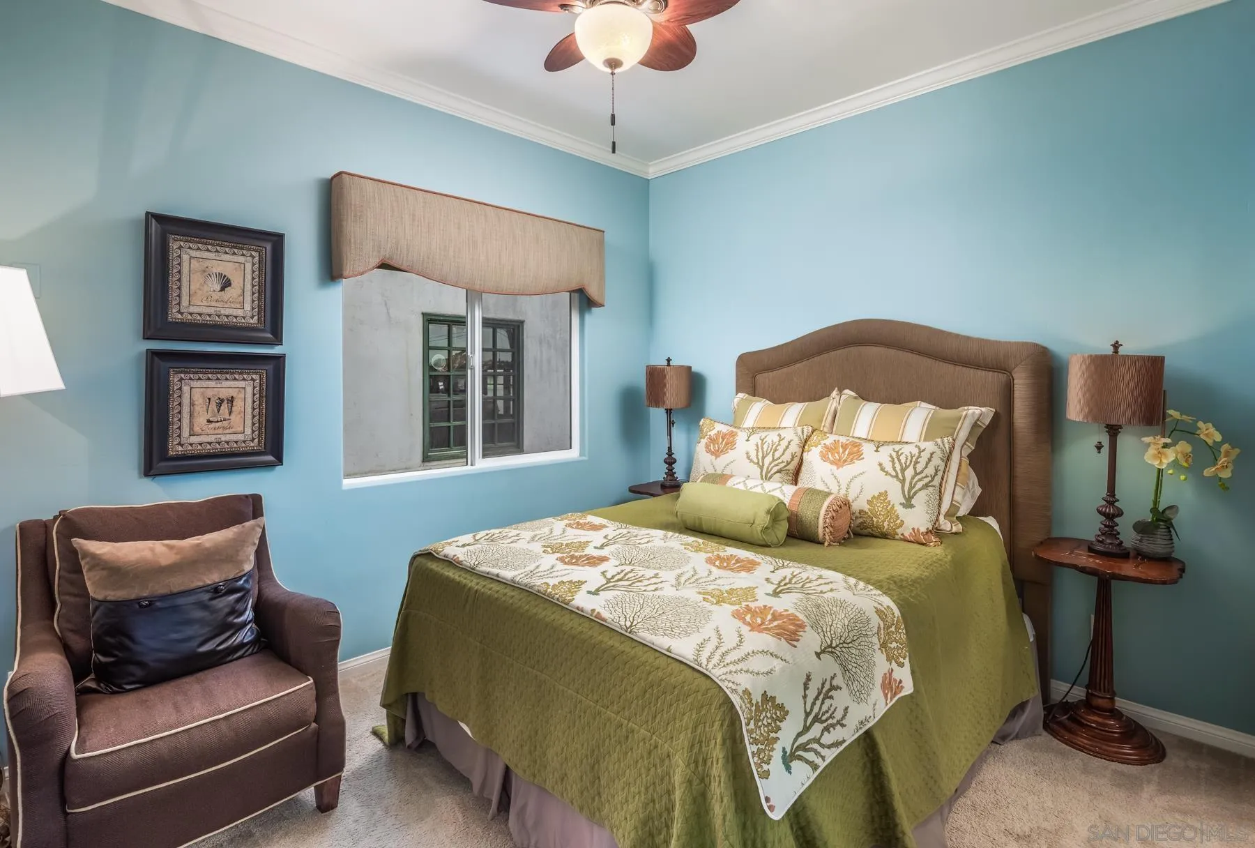 258 Neptune Avenue Encinitas, CA 92024 - Photo 21 of 26 a bedroom with bed and window