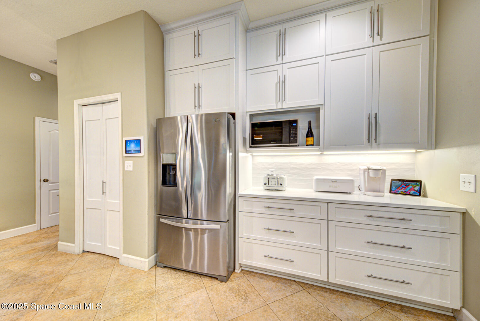 3950 Postridge Trail Melbourne, FL 32934 - Photo 4 of 63 Beautifully Remodeled Kitchen View 3
