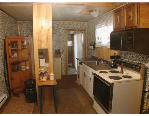 249 Giesey Road Ligonier, PA 15658 - Photo 6 of 11 Kitchen.