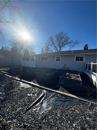 $2,800 | 548 Pinnacle Road, Henrietta, NY 14623