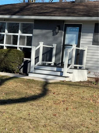 $2,800 | 548 Pinnacle Road, Henrietta, NY 14623