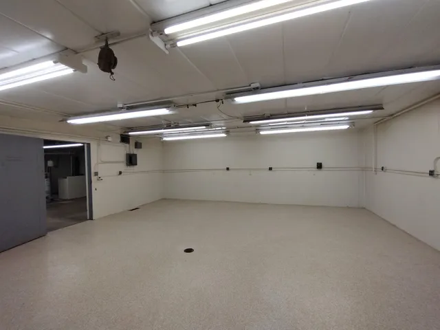 $585,000 | 4910 Kilburn Avenue, Rockford, IL 61101