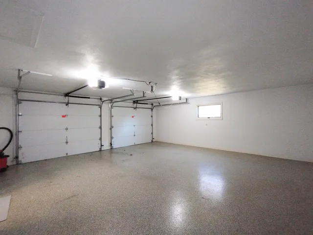 $585,000 | 4910 Kilburn Avenue, Rockford, IL 61101