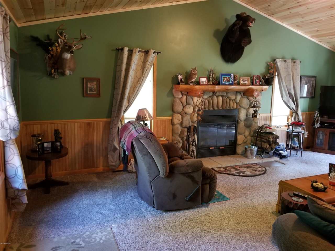 11225 Benson Road Manistee, MI 49660 - Photo 7 of 41