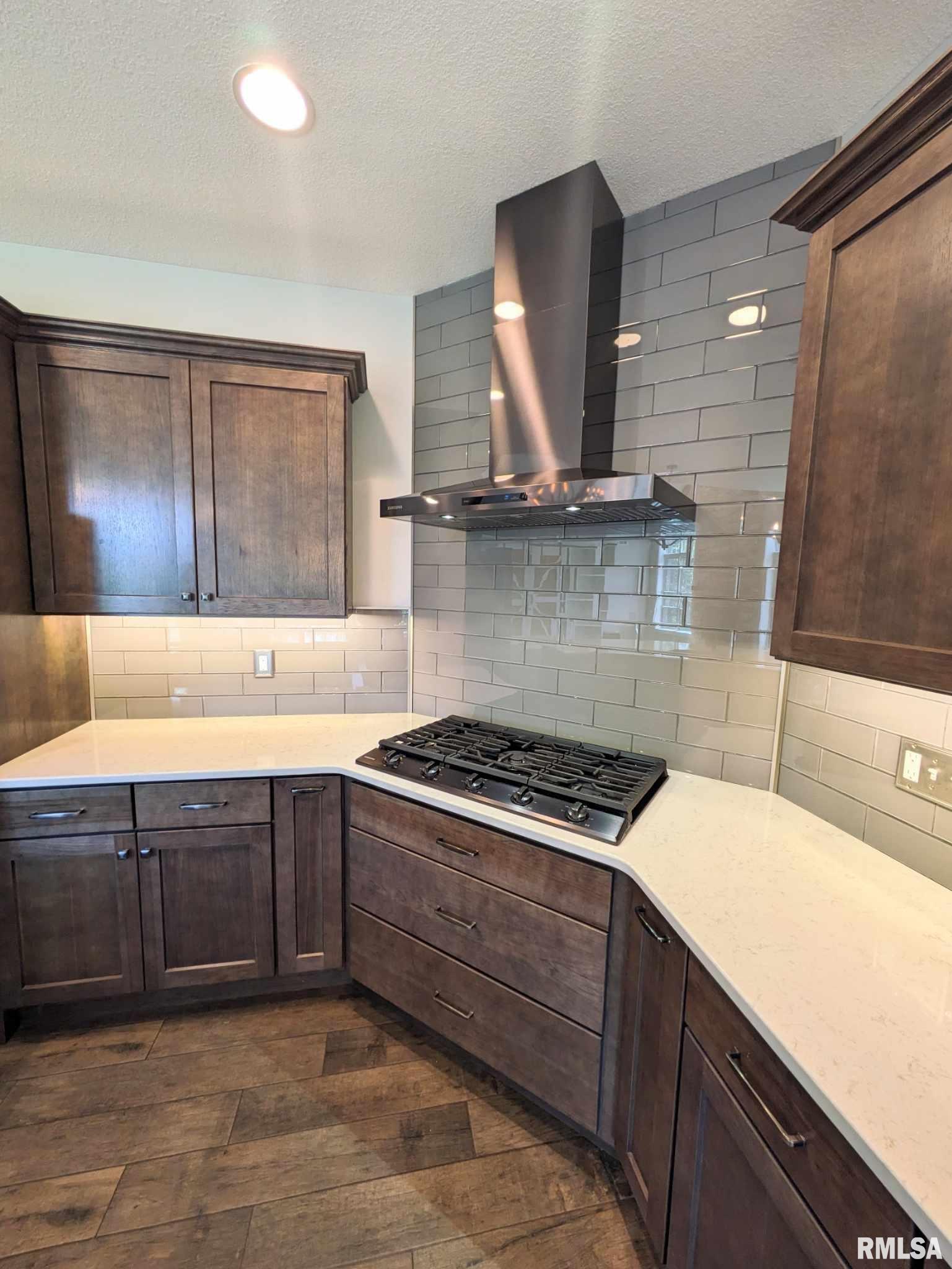 23501 Spring Creek Road Washington, IL 61571 - Photo 54 of 85 Gallery Image 54