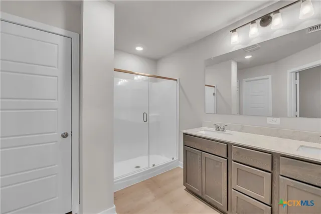 $265,900 | 209 State Loop, Troy, TX 76579