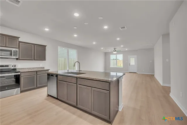 $265,900 | 209 State Loop, Troy, TX 76579