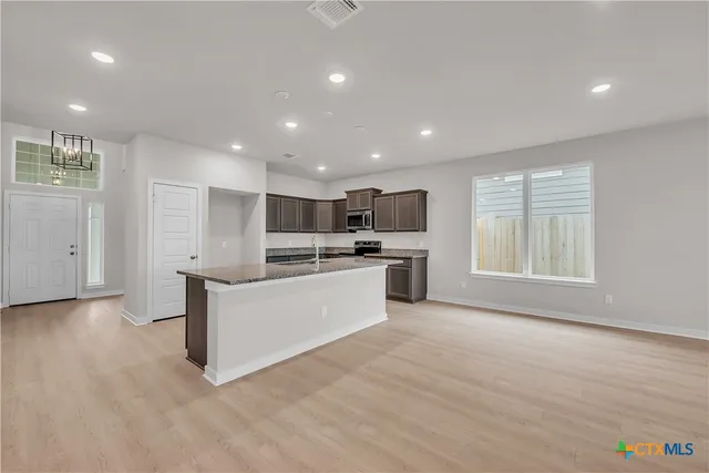 $265,900 | 209 State Loop, Troy, TX 76579