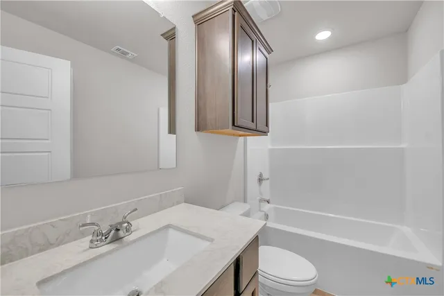 $265,900 | 209 State Loop, Troy, TX 76579