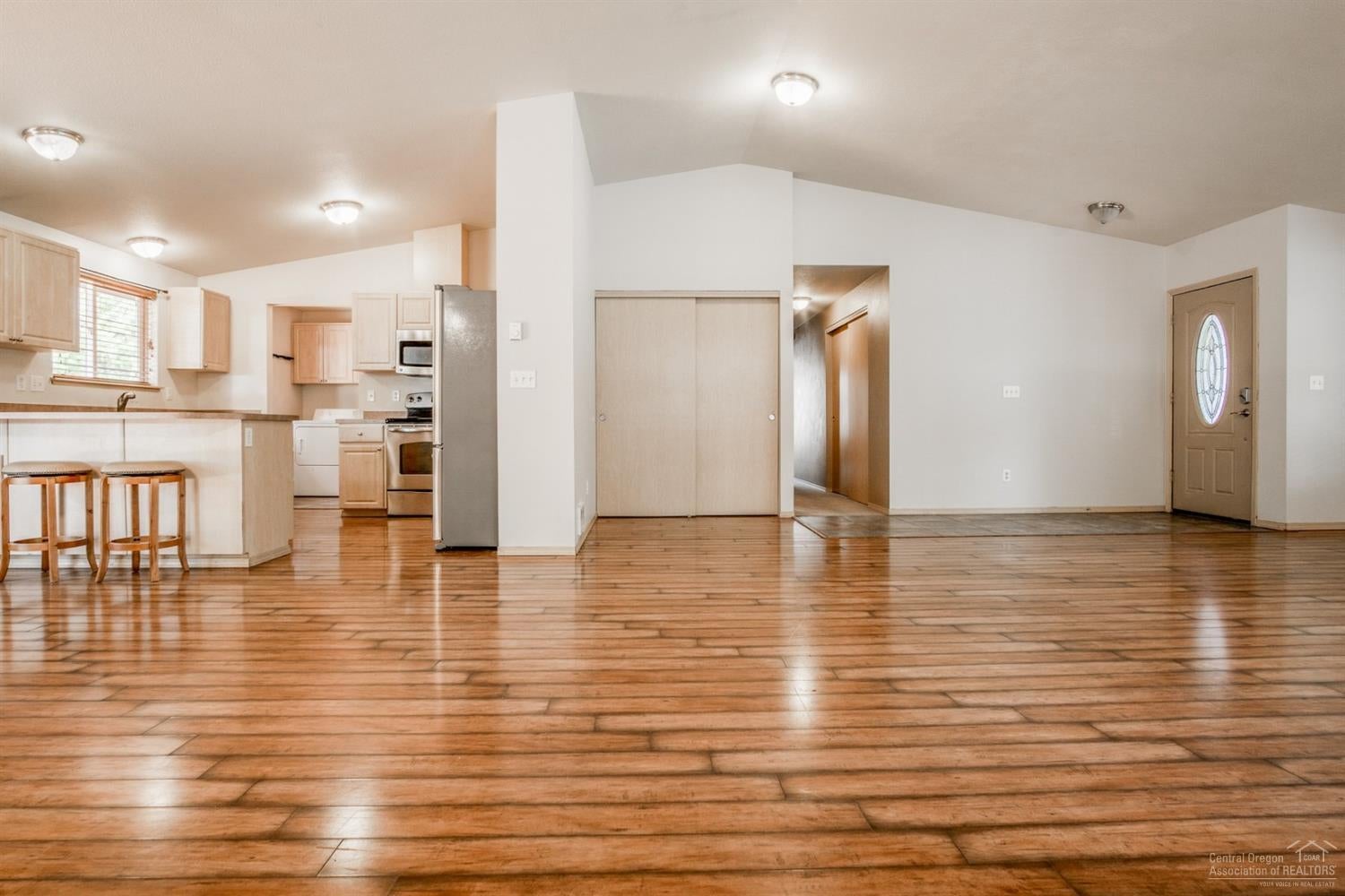 17250 Gadwall Road Bend, OR 97707 - Photo 10 of 24 Gallery Image 10